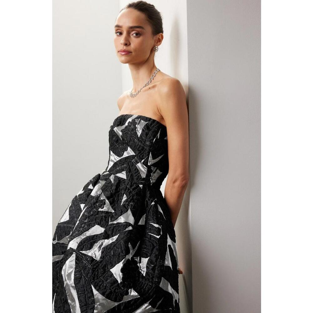 Oscar de la Renta Black Strapless Midi Dress SIze 8 As-is Condition with Flaws